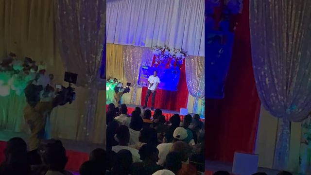 Mc iba au concert de prince diallo смотреть онлайн