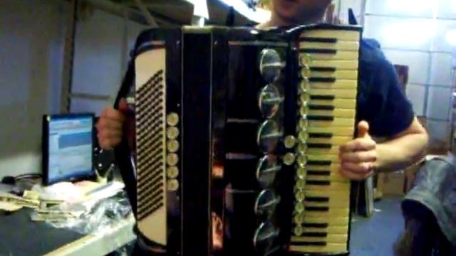 Scandalli Accordion смотреть онлайн