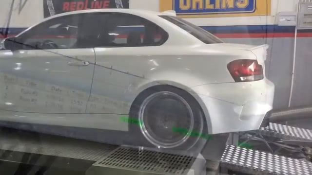 Sickntuned Performance BMW 1M dyno session смотреть онлайн