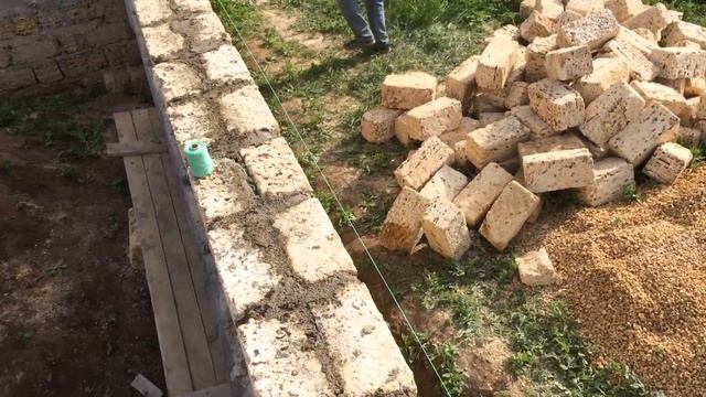 Кладка ракушечника. Начало работы. Обзор смотреть онлайн