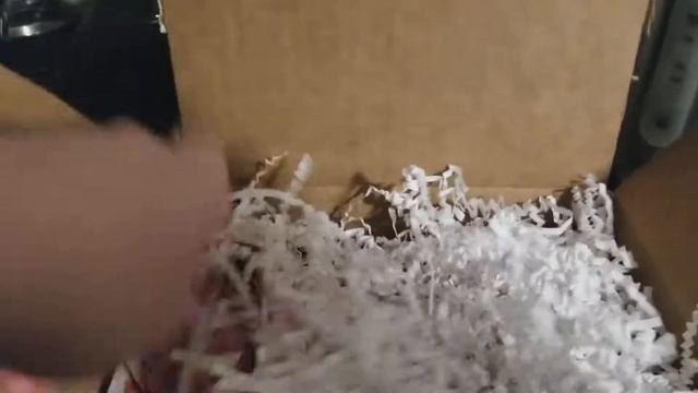 Unboxing Love Beauty And Planet Box From ChickAdvisor