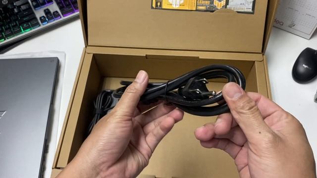 Unboxing Notebook Asus TUF Gaming F15 FX507ZM HQ120W Mecha Gray смотреть онлайн