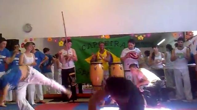Batizado y troca de cordon 2011 Capoeira Sport & Life VIII смотреть онлайн