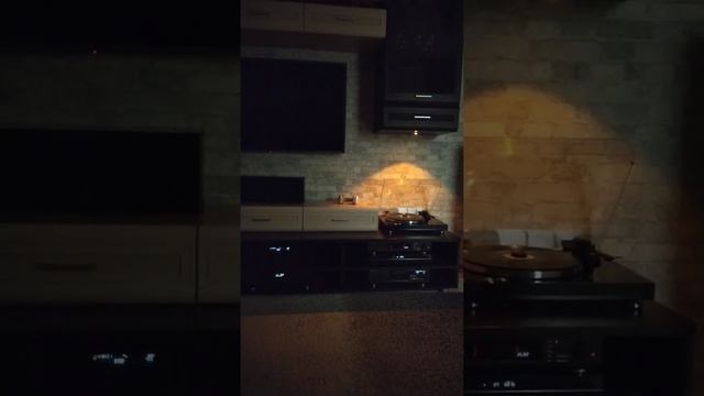 Yamaha 777, Yamaha RX-V585, Yamaha BD-S681 формат DSD (SACD) смотреть онлайн