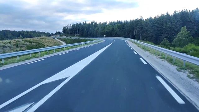 Кемпинги во Франции Это Что-то / Заселение в Кемпинг / Культурный ШОК! смотреть онлайн
