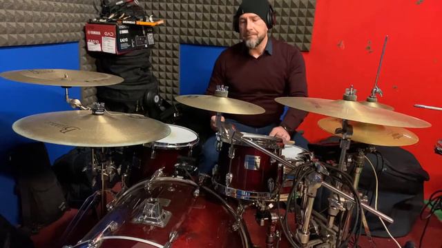 Confetti (Drum Cover) TRACK NO CLICK EAD10 YAMAHA смотреть онлайн