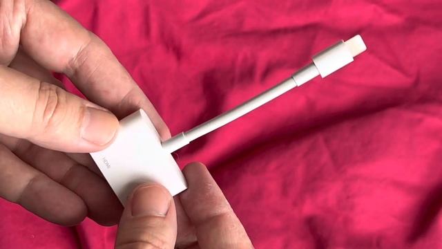 Unboxing - Apple Official Lightening to Digital AV HDMI & Lightening Connector Adapter Dongle смотреть онлайн