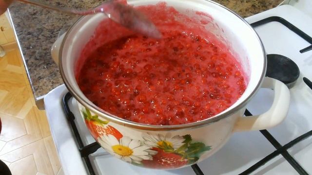 Варенье из Брусники Брусничное варенье | Lingonberry jam смотреть онлайн