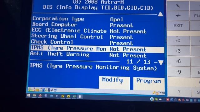 Інсталяція магнітоли CD40USB на Astra H Twintop смотреть онлайн