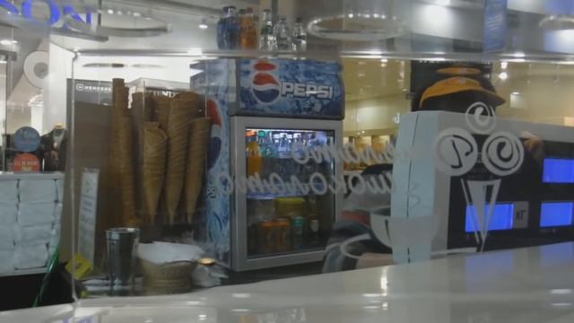 С Лоркой по магазинам.  Что мы купили?