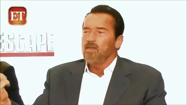 Шварценеггер и Сталлоне поздравляют Вячеслава смотреть онлайн
