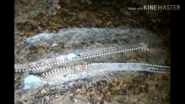 How to clean Silver chain at home quickly in kannada / ಬೆಳ್ಳಿಯ ಚೈನನ್ನು ಸುಲಭವಾಗಿ ತೊಳೆಯುವುದು ಹೇಗೆ смотреть онлайн