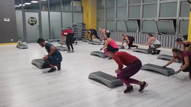 AYMEN BELLELOU- FUNCTIONAL STEP CLASS #8 смотреть онлайн