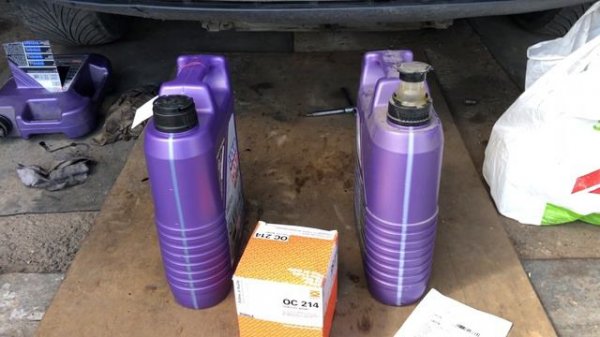 Oil replacement LIQUI MOLY DIESEL SYNTHOIL 5W-40