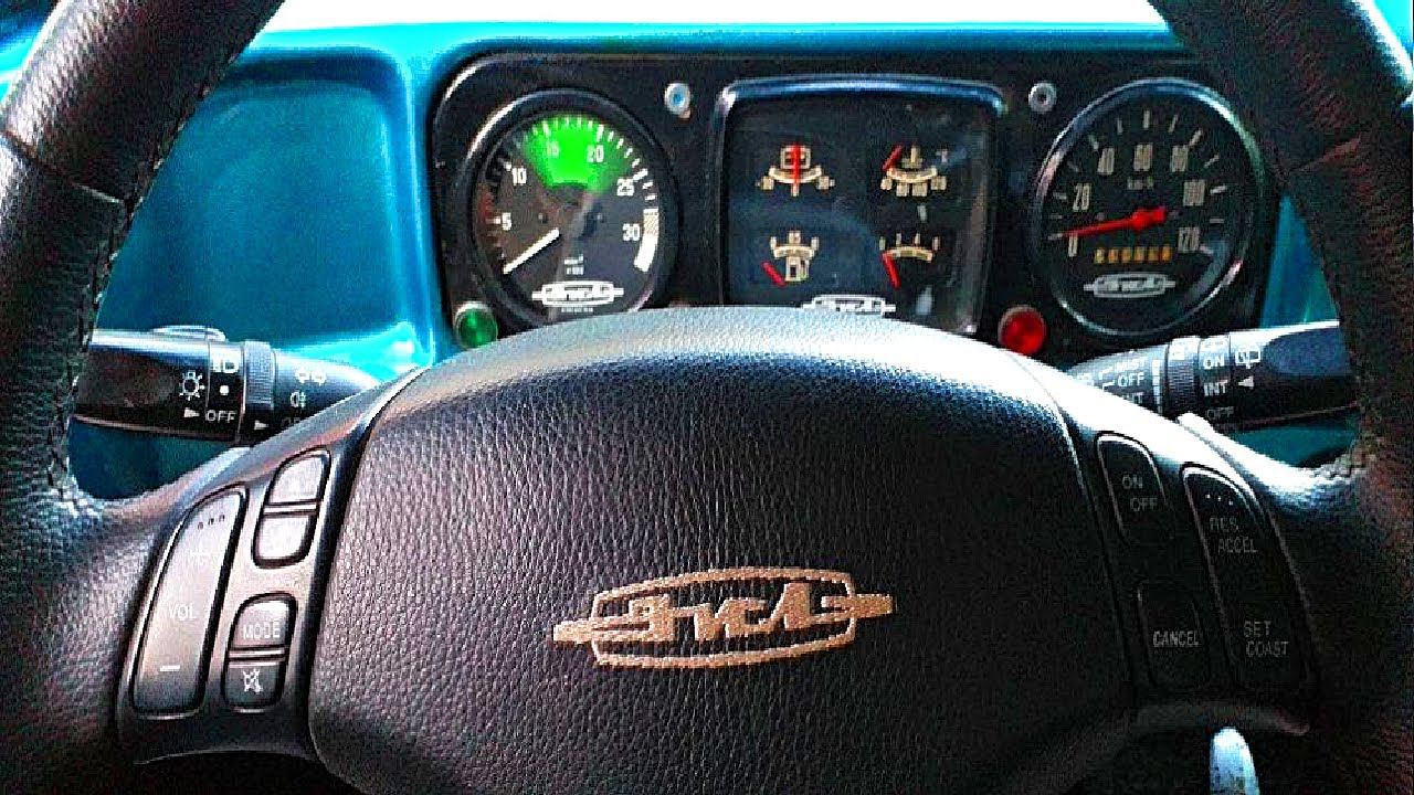 Зачем нужна Иномарка? Когда ЕСТЬ такой ЗИЛ! Работяге удалось восстановить 130 ЗИЛ смотреть онлайн