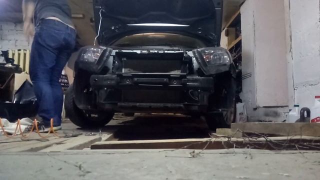 Установка переднего бампера Юрол смотреть онлайн