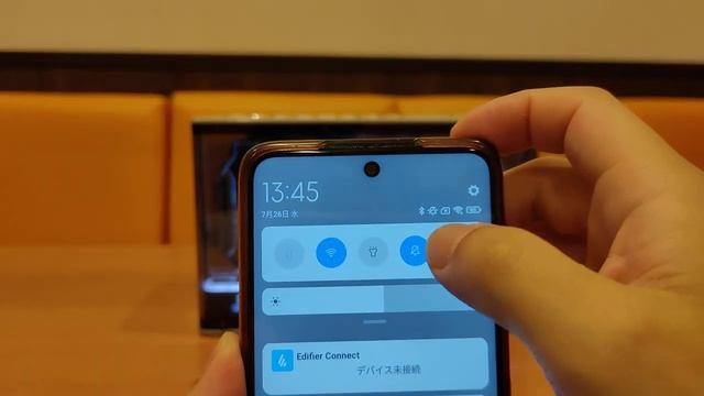 S-MAX：派手なイルミとハイレゾ対応のワイヤレススピーカー「EDIFIER QD35」を試す！専用アプリ対応でイルミ変更やイコライザーで音質調整も可能【レビュー】 смотреть онлайн
