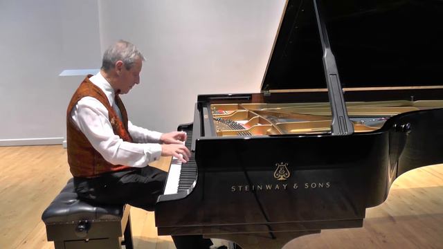 Martin Jones plays Gershwin - "Lisa" - arranged by Earl Wild смотреть онлайн