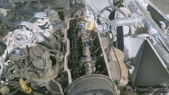 COROLLA BB 2E ENG. piston #1misfire, coz of ex. valve incorrect clearance. смотреть онлайн
