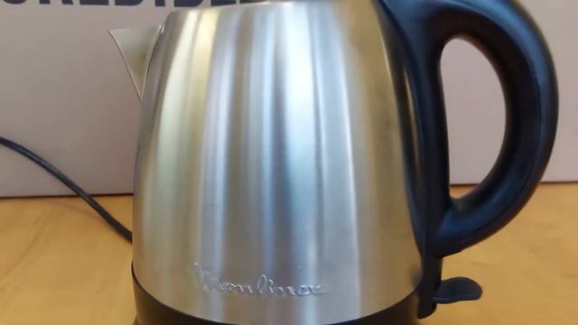 Обзор электрочайника Moulinex BY430DRU Subito Mini смотреть онлайн
