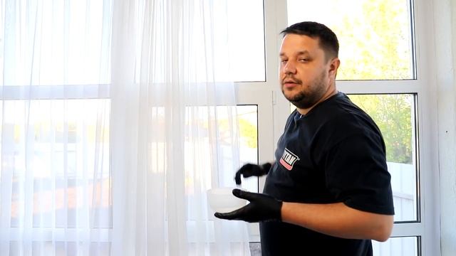 Герметизация окна с помощью герметика силиконакрилового от TYTAN Professional EUROWINDOW смотреть онлайн