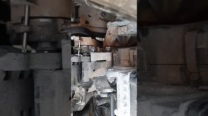 sharan 2004 1.9 tdi как снять генератор.