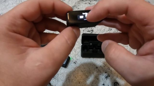 Battle of the Wireless Mics! Hollyland Lark MAX, Rode Wireless go and DJI смотреть онлайн