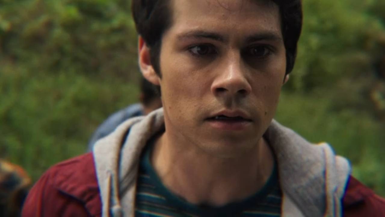 Любовь и монстры (2020)