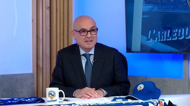 L'Arlequinat - Amb Robert Elvira i José Sag смотреть онлайн