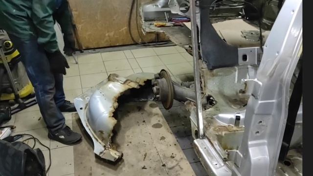 ? Восстановление Opel Omega B MV 6, полная дичь? смотреть онлайн