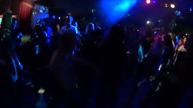 Обычная вечеринка Мурманск. Отдых в клубе. (GAZIROVKA) смотреть онлайн