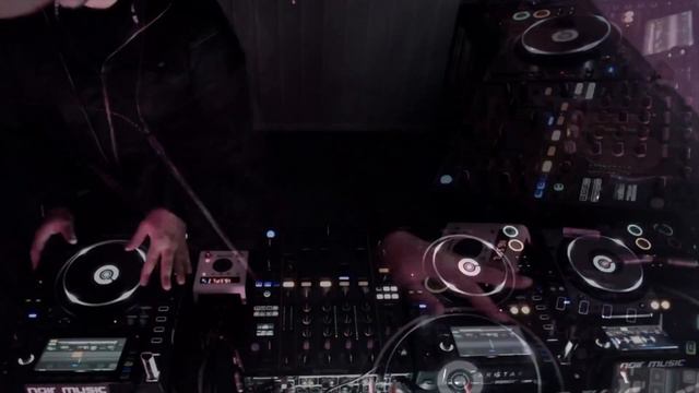 Noir at Solidarity Online Festival - 18.04.2020 смотреть онлайн