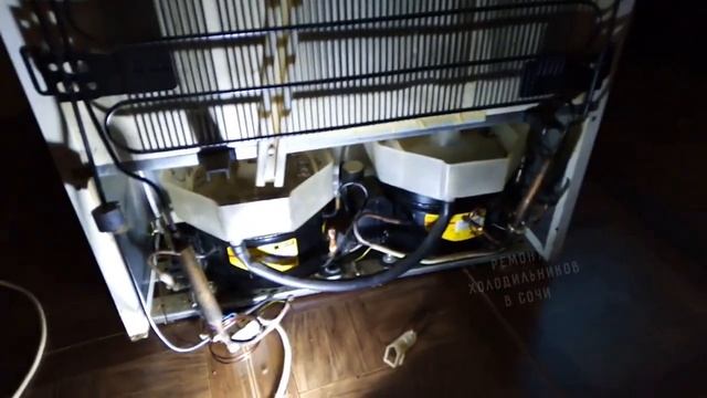 Ремонт холодильника Bosch KGS36XW20R/01, замена компрессора. смотреть онлайн