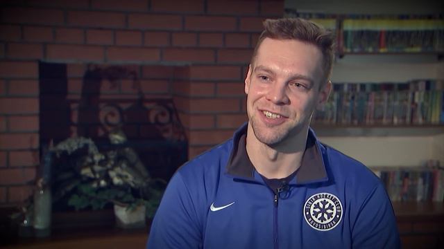 Клуб хоккейных путешественников — 4 выпуск. Харри Сятери смотреть онлайн