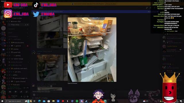 Reacting to YOUR Nasty Fridges смотреть онлайн