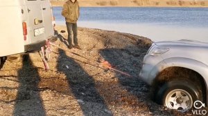 Утопили Хайлюкс