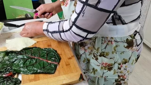 Как приготовить ГОЛУБЦЫ из капусты и мангольда? смотреть онлайн