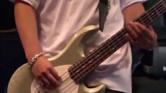 Me Voy Romeo Santos Ft Hector Acosta Bachata Intro 132 BPM VJ N3GRO DEMO смотреть онлайн