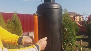 Коптильня, мангал, барбекю из газовых балонов.