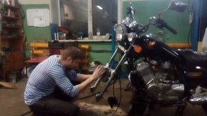 Замена сальника вилки мотоцикла Honda NV 400