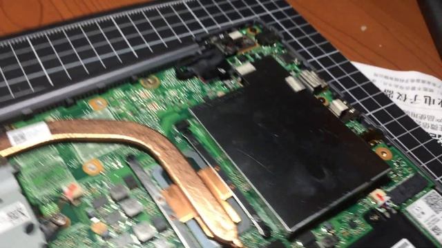 【CC】Upgrade your ASUS P5440F Notebook with SSD/RAM/Battery (升級擴充華碩筆電硬碟/記憶體與電池流程) смотреть онлайн