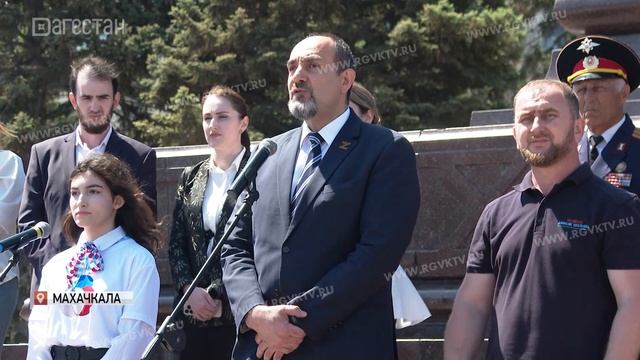 Слет Российского движения школьников стартовал в Махачкале смотреть онлайн