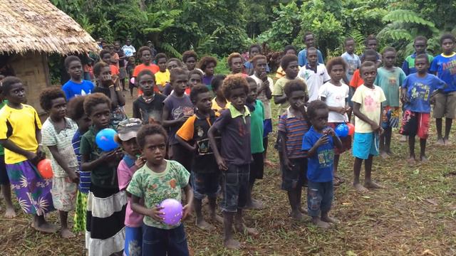 Bougainville kids in Narianai Elementary school thanking donors смотреть онлайн