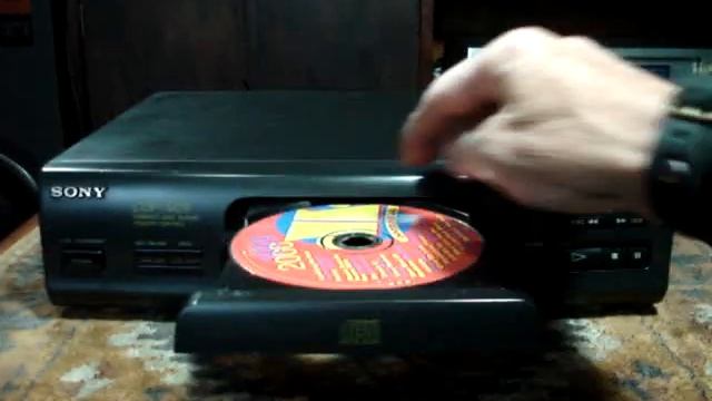 SONY CD Player de Mesa CDP M28 смотреть онлайн