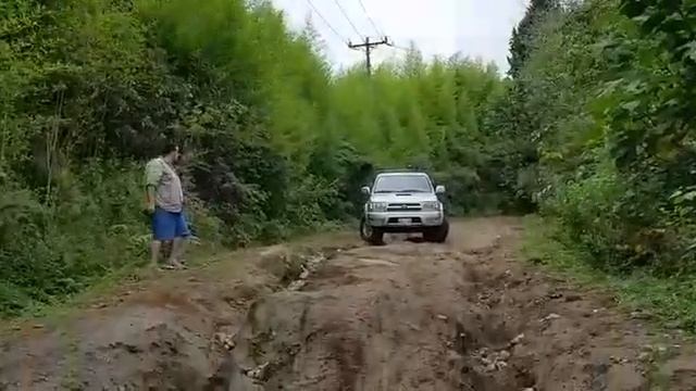 99 Toyota 4RUNNER Sport Edition Manual Transmission OFF ROADING Costa Rica