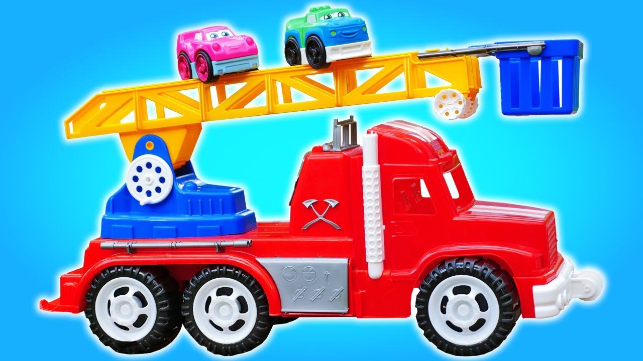 Автолестница спасает машинки! Развивающие видео про машинки-помощники Брудер и Щенячий Патруль смотреть онлайн