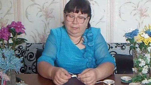 Бисероплетение для начинающих (Нарцисс 1 часть) Мастер-класс смотреть онлайн