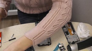 Замена экрана на смартфоне Realme 8