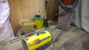 Отопление гаража газовой пушкой.