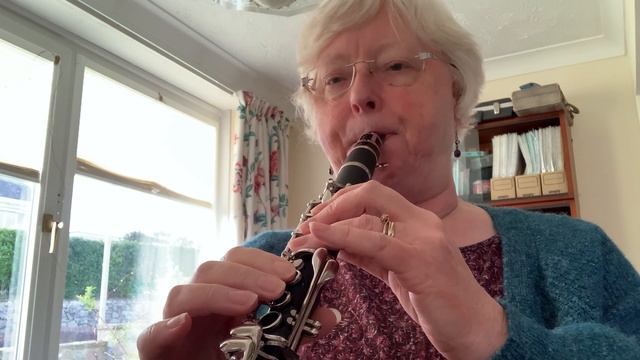 4 Notes. Hairy Scary (Sarah Watts) slower practice version. Eb Clarinet. смотреть онлайн